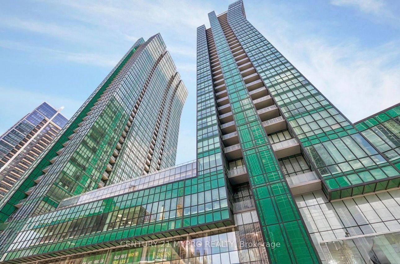 Property Photo:  9 Bogert Avenue 2803  ON M2N 0H3 