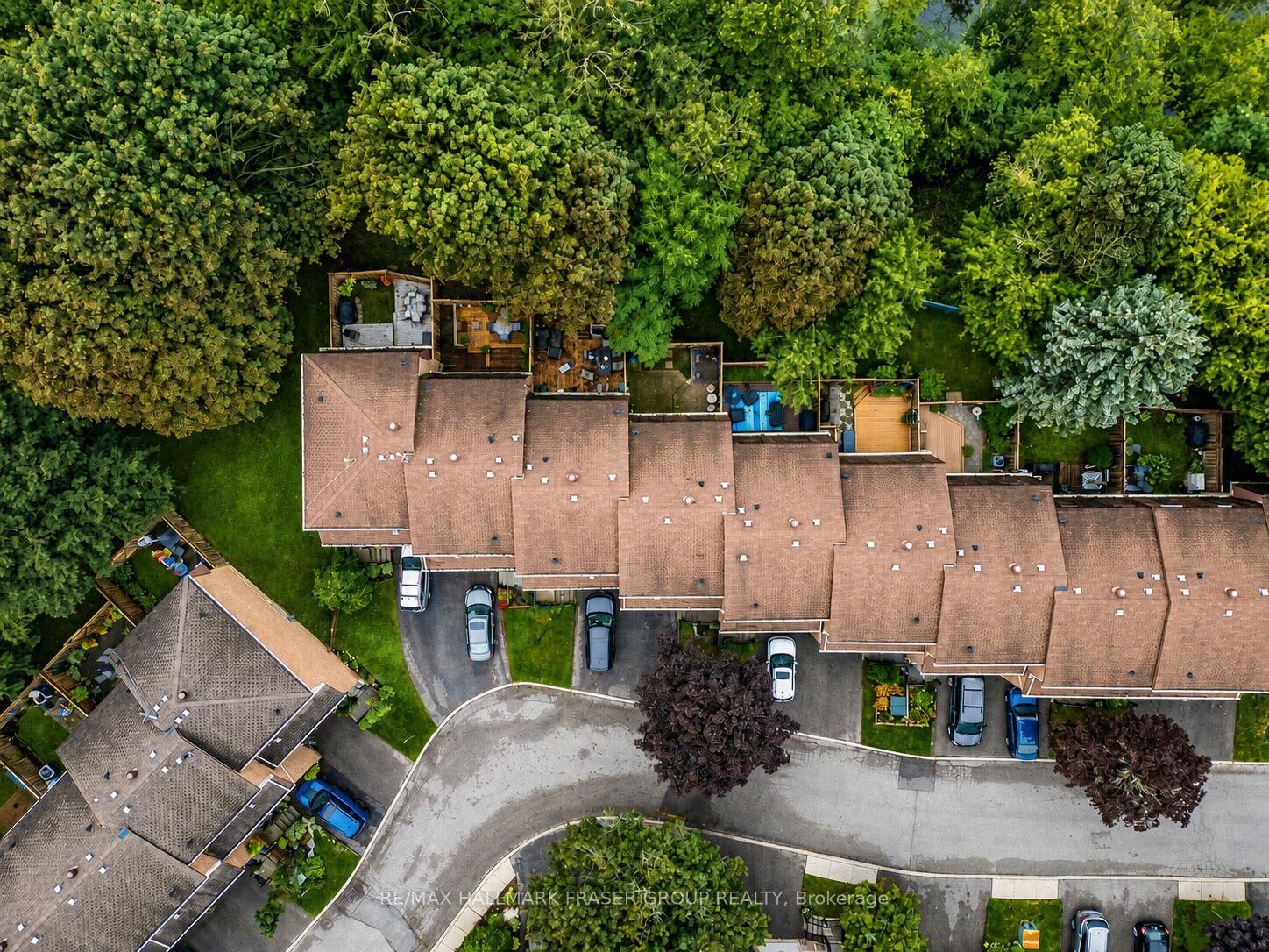 Property Photo:  63 Willows Lane  ON L1S 6E7 