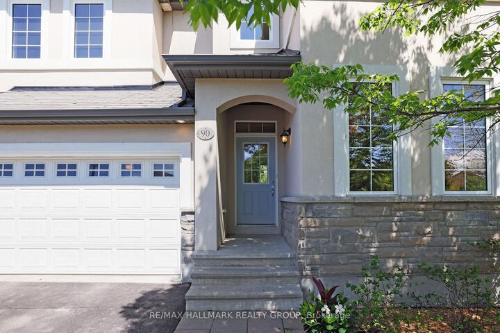 Property Photo:  90 Stonewater Bay N/A  ON K7C 0B1 