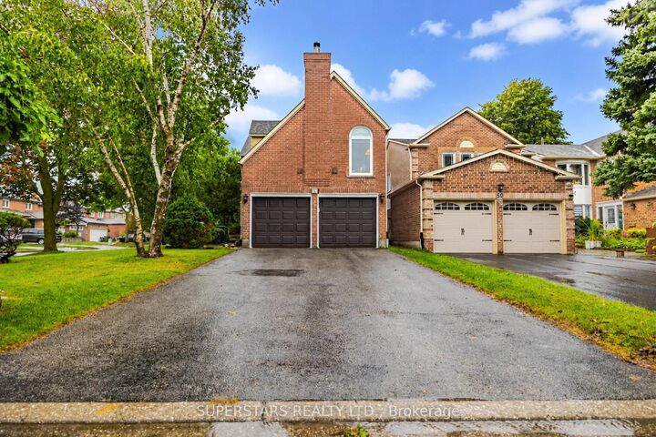 Property Photo:  48 Coverdale Crescent  ON M1V 2S7 