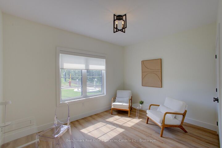 Property Photo:  1182 Queen Street 47  ON N2Z 1G4 
