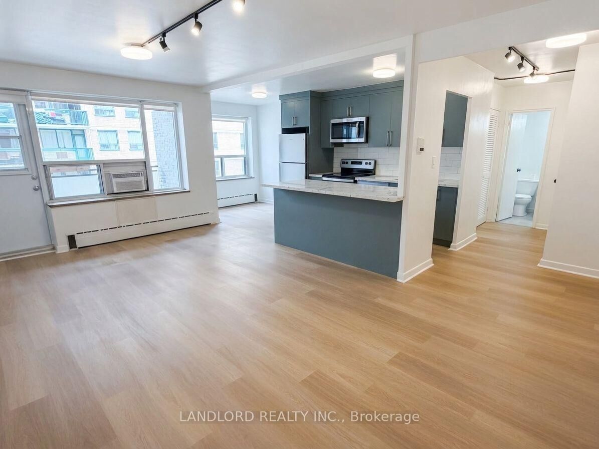 Photo de la propriété:  420 Eglinton Avenue E 204  ON M4P 1L8 