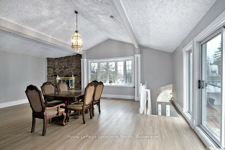 Property Photo:  252 Swiss Meadows Boulevard  ON N0H 2E0 