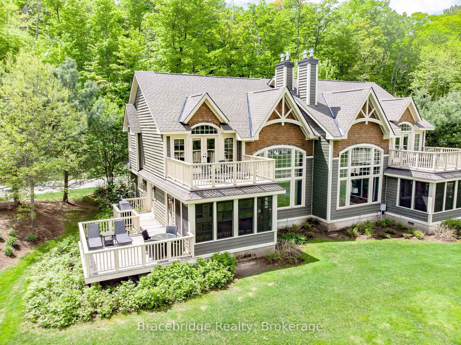 Property Photo:  3876 Muskoka Rd 118 Highway W Sandfield 5 W10  ON P0B 1J0 