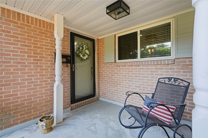 Property Photo: 4211 Robertson Boulevard OK 74401