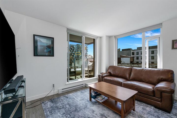 Property Photo:  845 Johnson St #707  BC V8W 0G3 