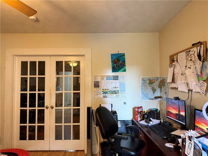 Property Photo:  7519-7521 Roslyn Street  PA 15218 