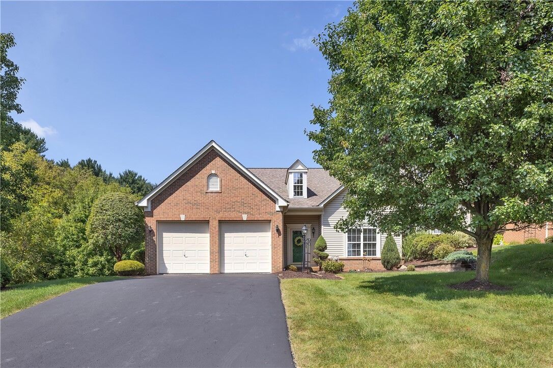 Property Photo:  1141 Linden Vue Drive  PA 15317 