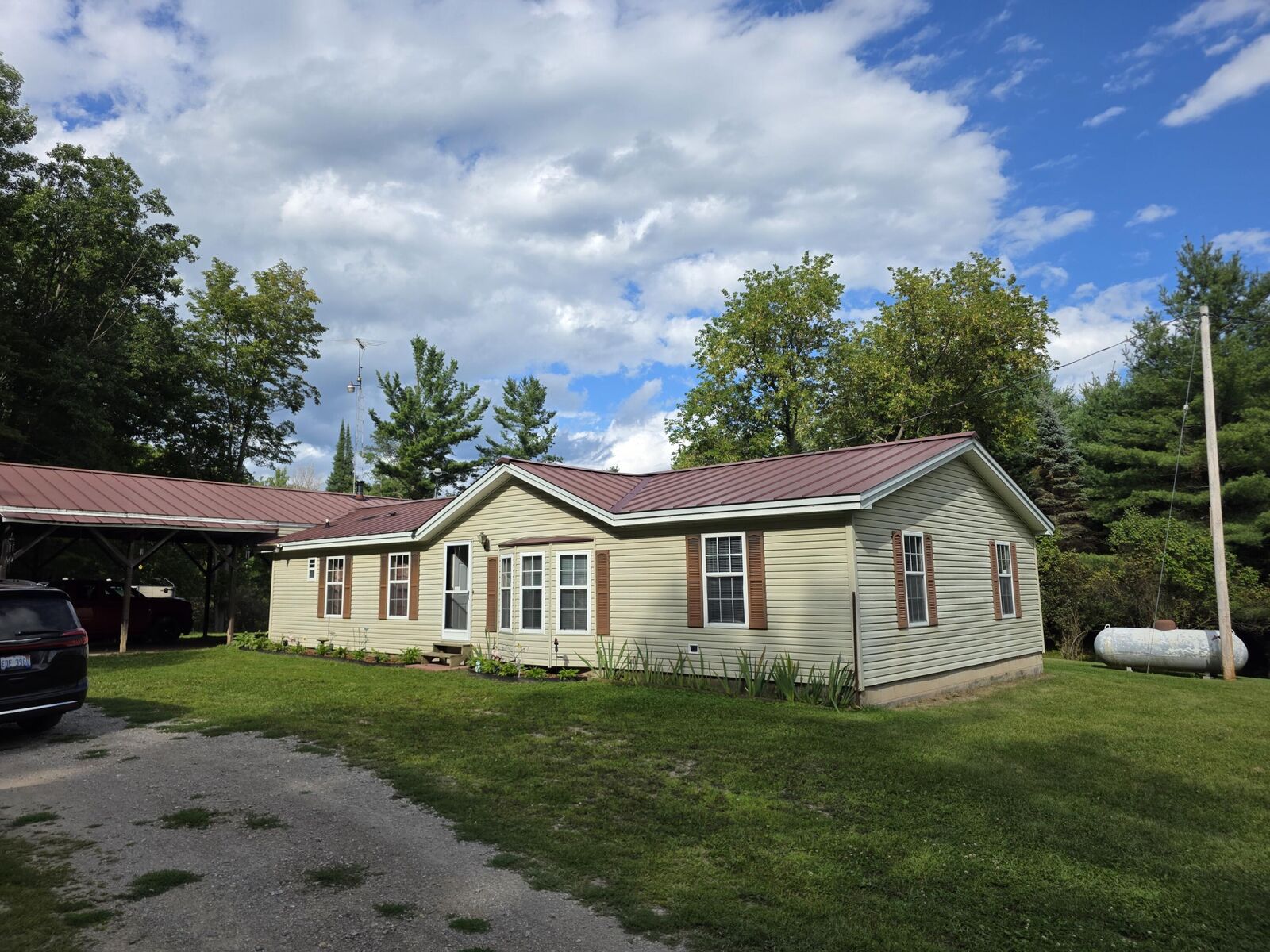 Property Photo: 5170 Webster Road MI 48737