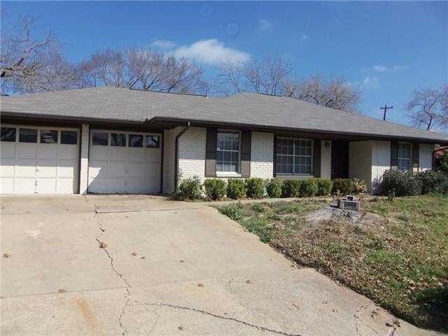 Property Photo: 3304 Woodbriar Lane TX 78723
