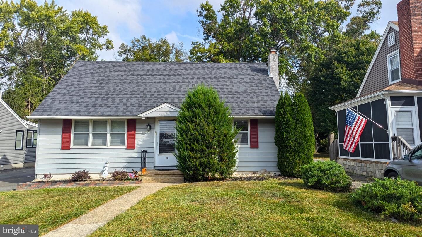 Property Photo:  18 Steinway Avenue  NJ 08618 