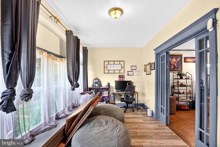 Property Photo:  1021 Allengrove  PA 19124 