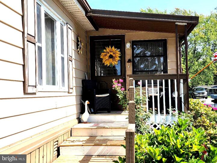 Property Photo:  17 Casey Court  NJ 08005 