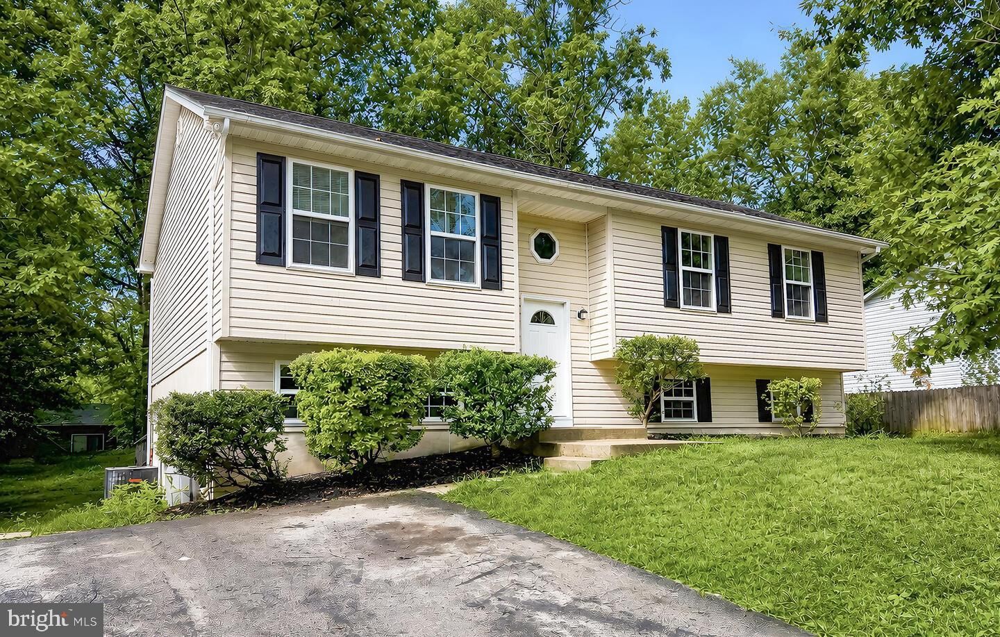 Property Photo: 673 Running Fox Road MD 20657