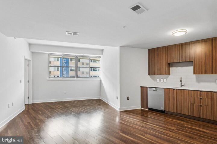 Property Photo:  460 New York Avenue NW 407  DC 20001 