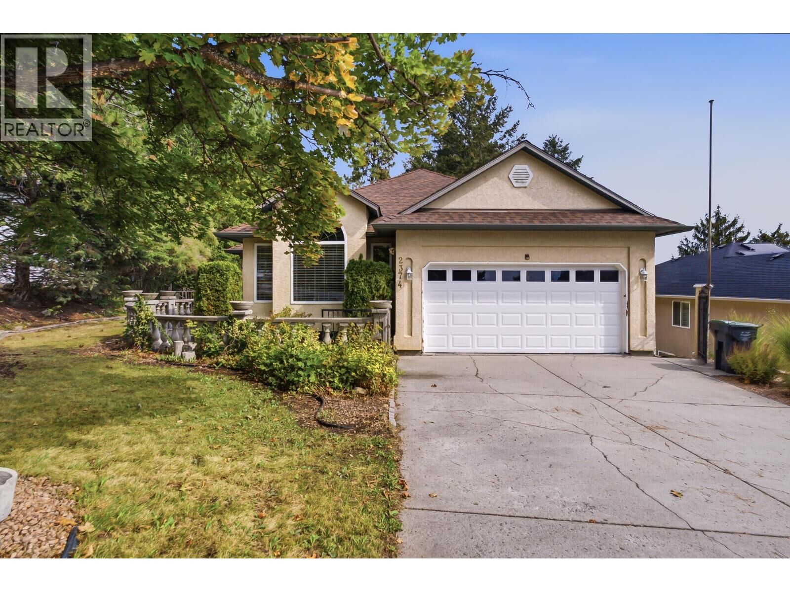 Property Photo:  2374 Shannon Woods Drive  BC V4T 2M1 