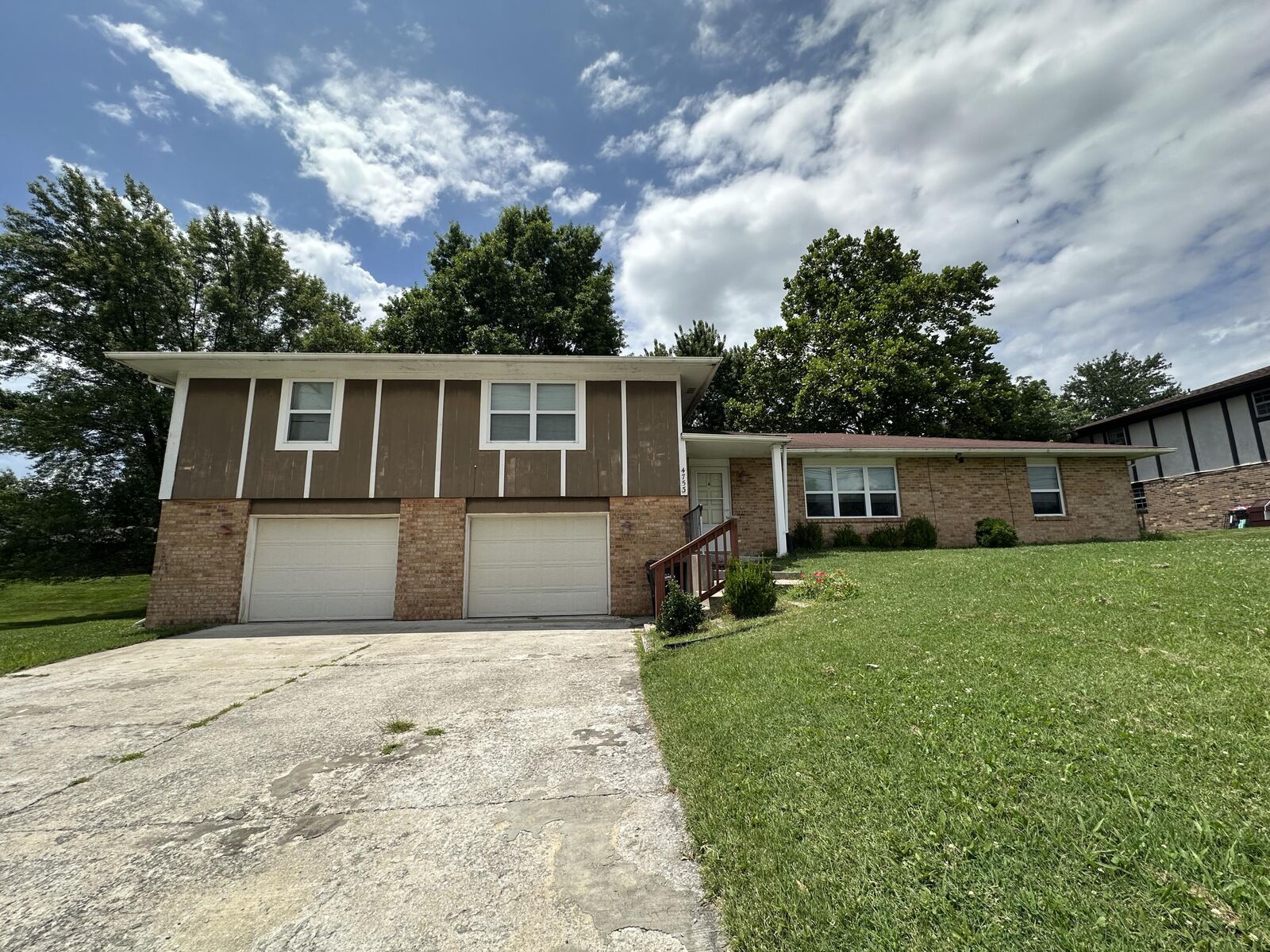 Property Photo:  4753 Bethel St  MO 65203 