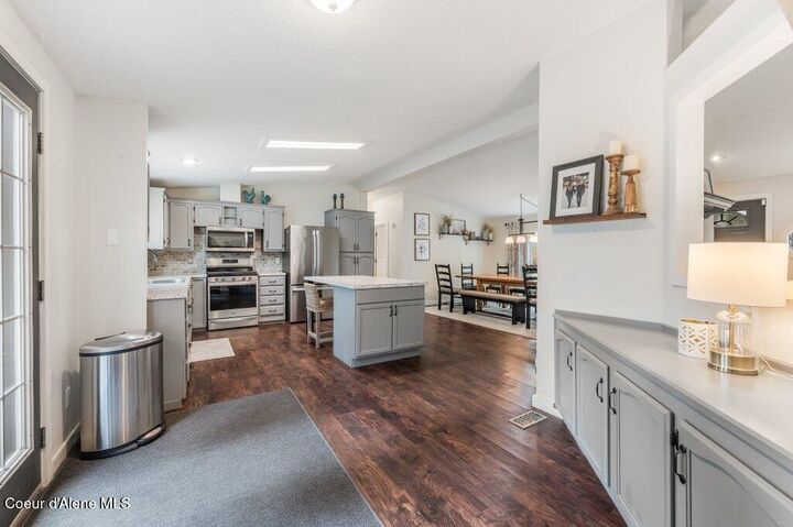 Property Photo:  16095 E 3rd St  ID 83803 