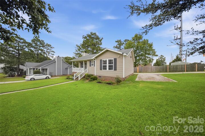 Property Photo:  100 N Donar Drive  SC 29229 