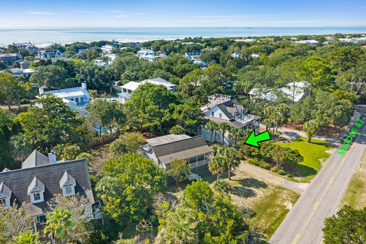 Property Photo:  2863 Middle Street  SC 29482 