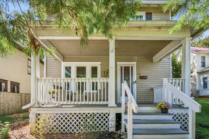 Property Photo:  59 N Fulton Avenue  OH 43055 