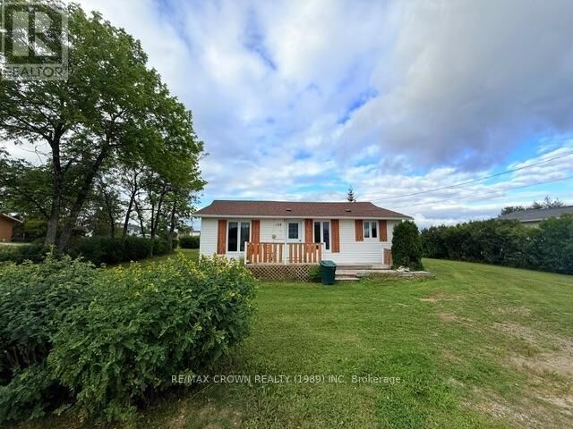 Property Photo:  120 Government Road Opasatika  ON P0L 1Z0 