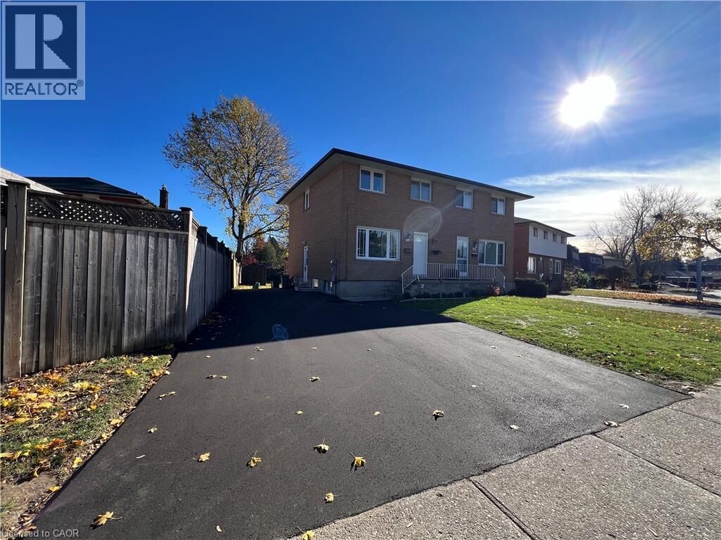 Property Photo: 171 Kinzie Avenue ON N2A 2J9