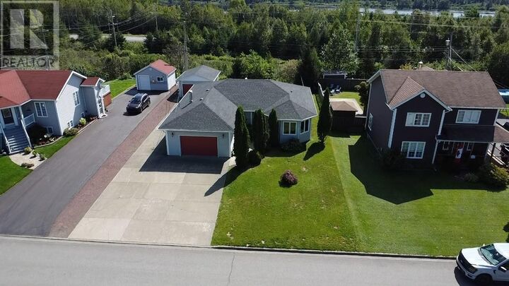 Property Photo:  8 Harmsworth Drive  NL A2A 2Y8 