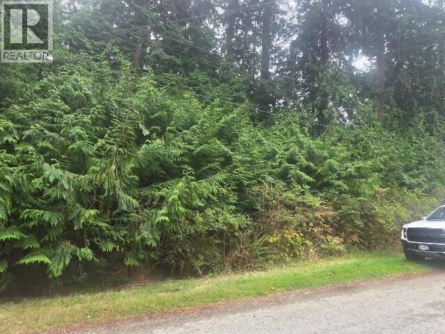Property Photo:  9091 Stager Road  BC V8A 0H6 