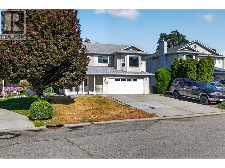 Property Photo:  122 Wyndham Crescent  BC V1V 1Z2 