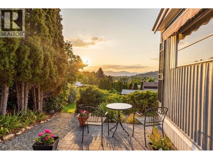 Property Photo:  12022 Pretty Road 15  BC V4V 1H1 
