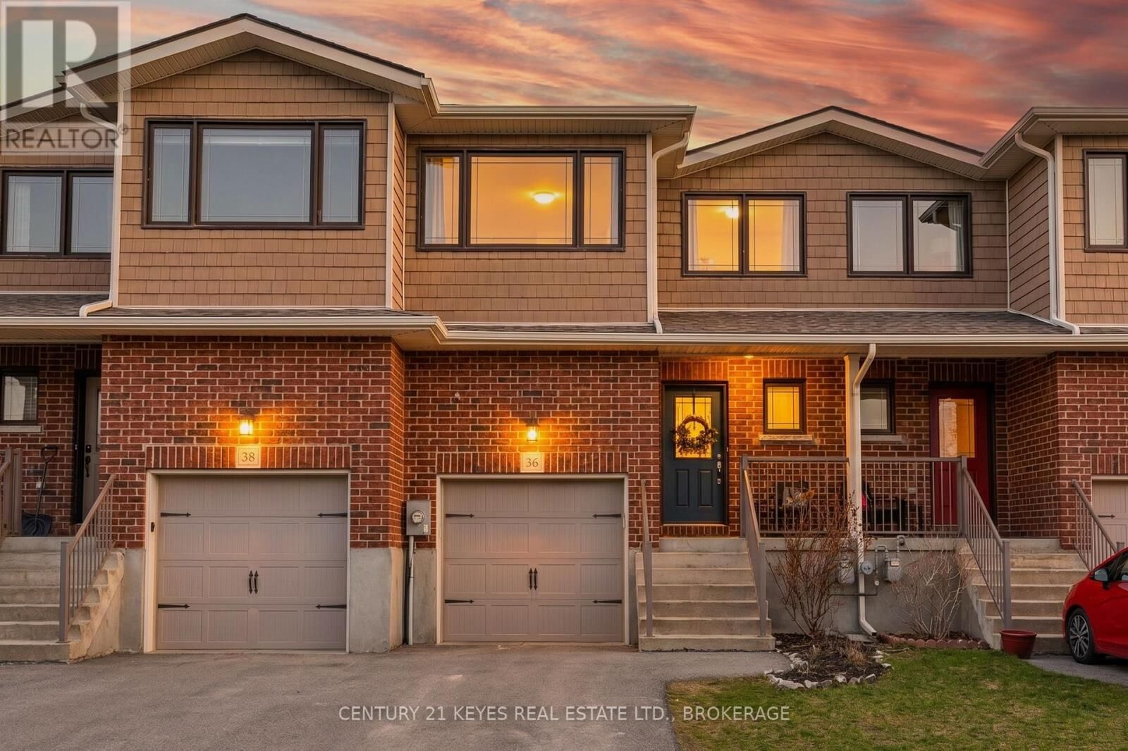 Photo de la propriété:  36 Amherst Drive  ON K7N 0B2 