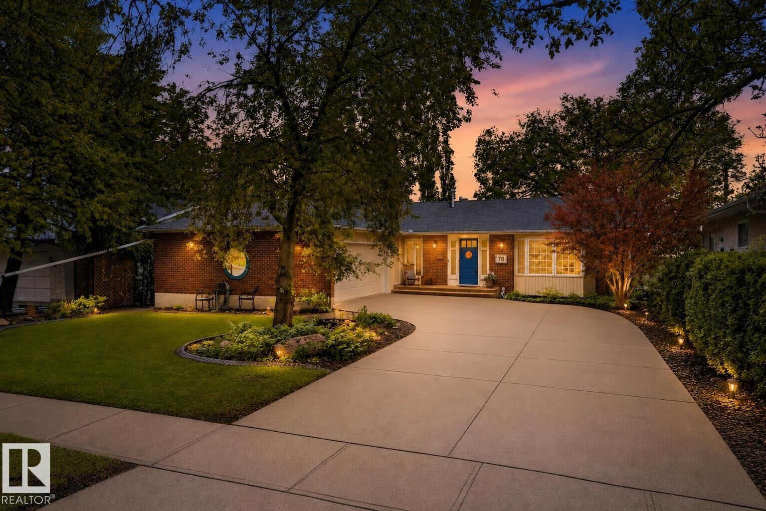 Property Photo:  78 Goodridge Drive  AB T8N 2B2 