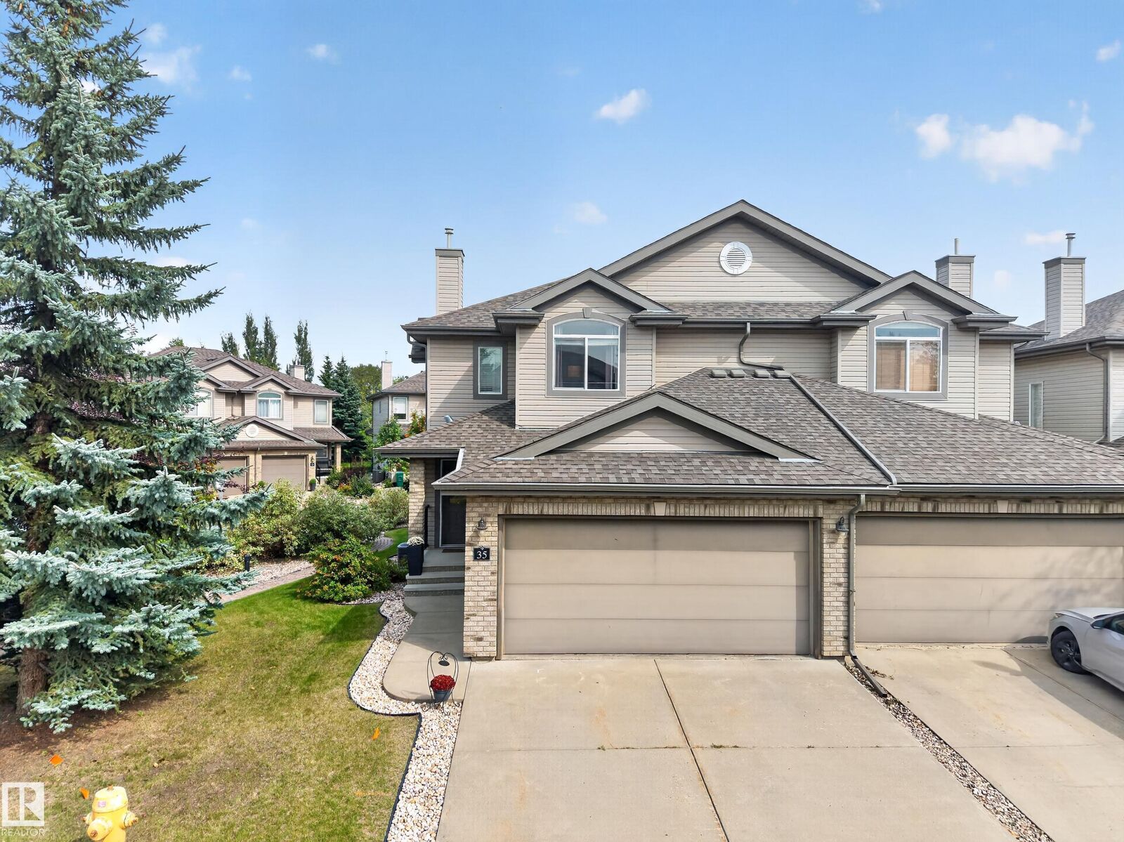 Property Photo:  20 Norman Court 35  AB T8N 7K4 