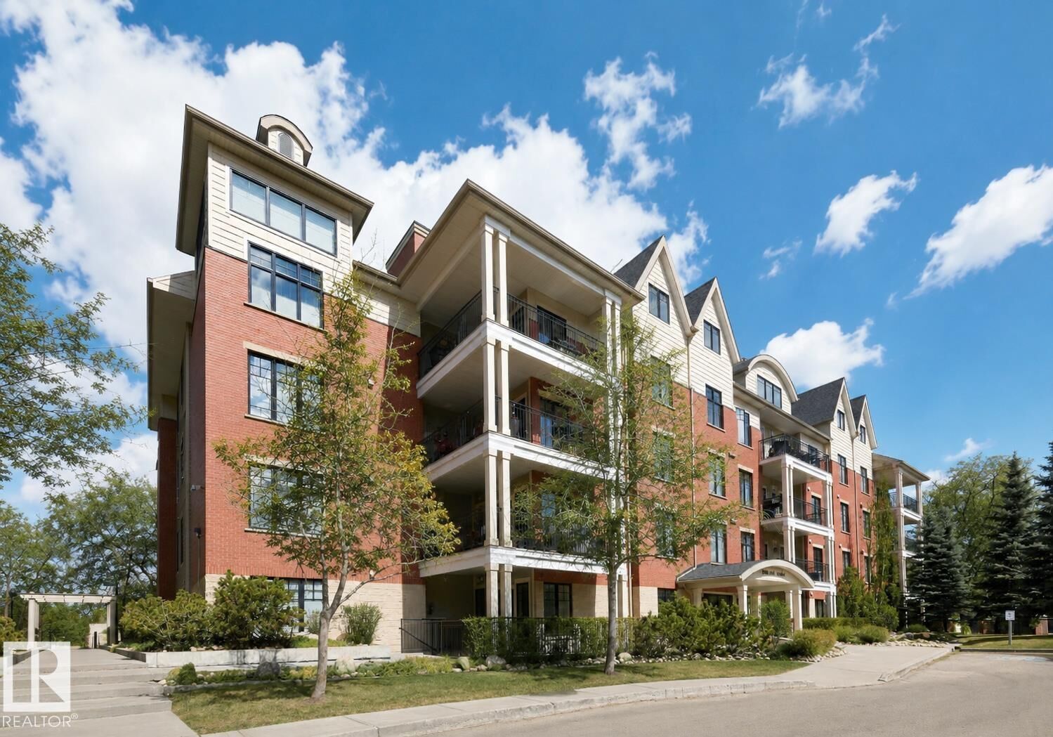 Property Photo:  9811 96A Street NW 209  AB T6A 4A4 
