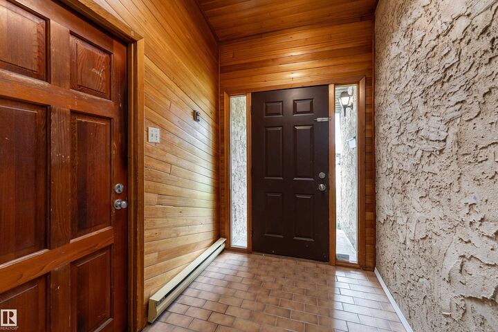 Property Photo:  1131 35A Street NW  AB T6L 2L4 