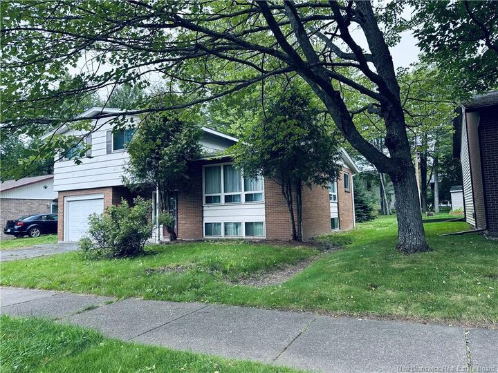 Property Photo: 69 Chandler Crescent NB E1E 3W6