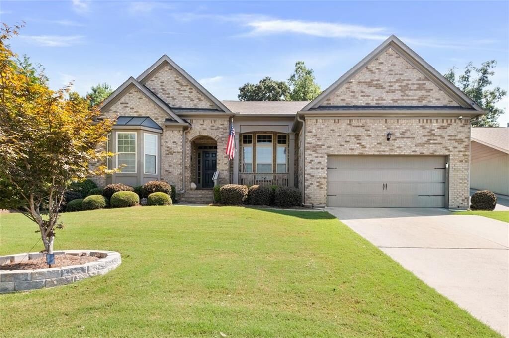Property Photo: 6595 Bransford Drive GA 30040