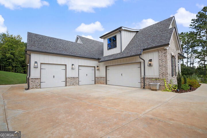 Property Photo:  220 Preakness Way  GA 31029 