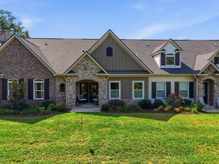 Property Photo: 154 G Founding Way GA 30750