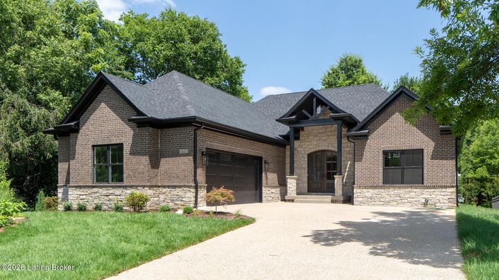 Property Photo:  8607 Glenhope Dr  KY 40291 