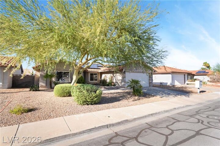 Property Photo:  365 Morning View Drive  NV 89015 