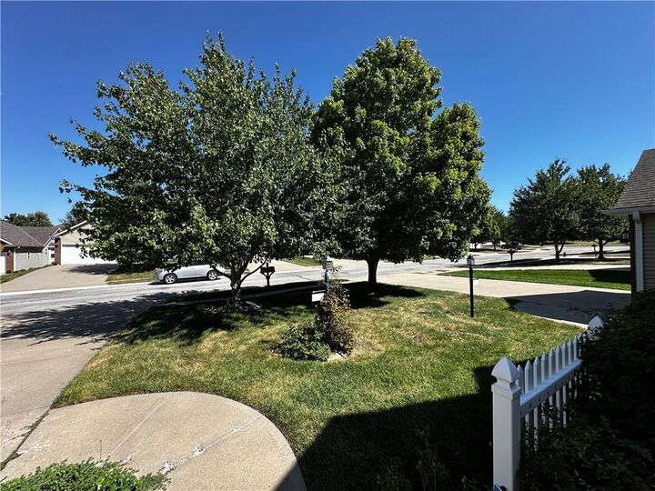 Property Photo: 4902 Kelsey Court MO 64506