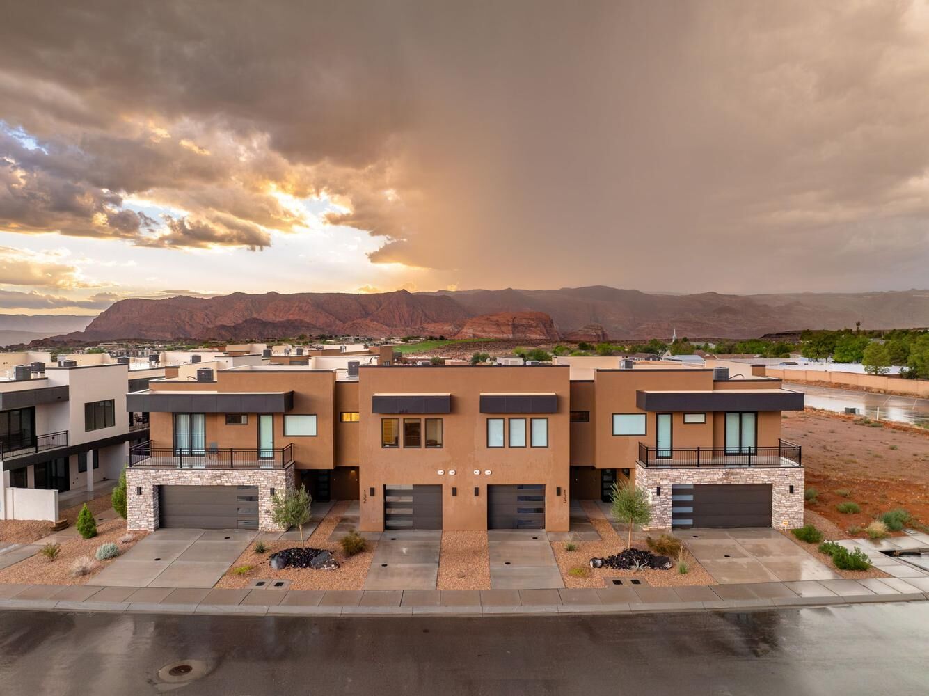 Property Photo:  1624 Ledges Parkway #132  UT 84770 