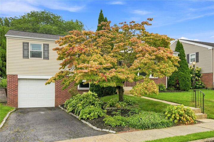 Property Photo:  230 Pine Street  PA 18049 