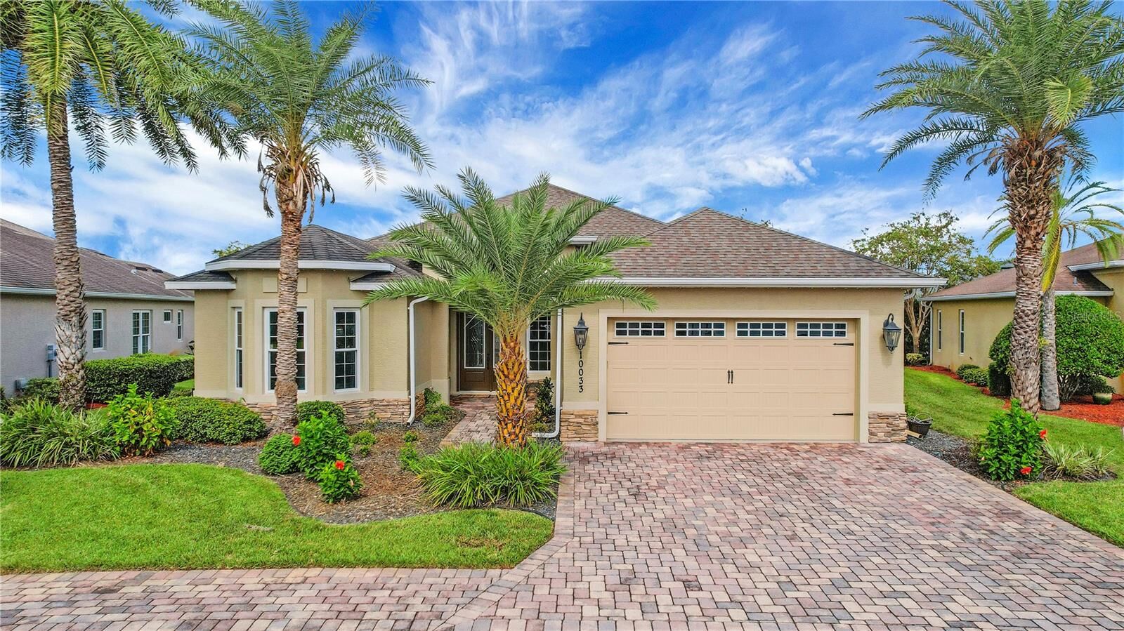 Property Photo: 10033 Lake Miona Way FL 34484
