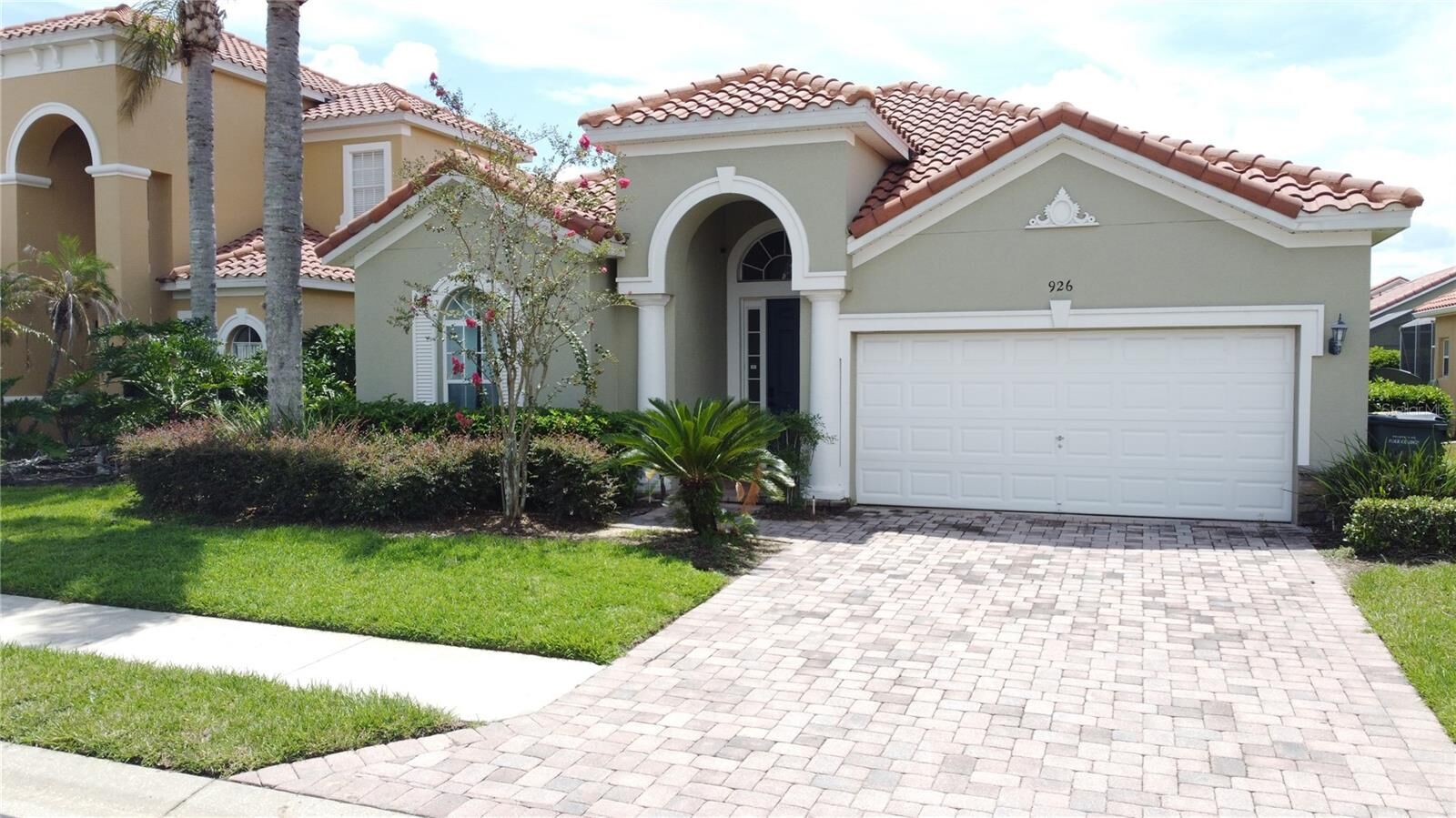 Property Photo:  926 Tuscan Hills Blvd  FL 33897 