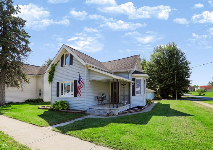 Property Photo:  269 W Buckeye Street  IN 46034 