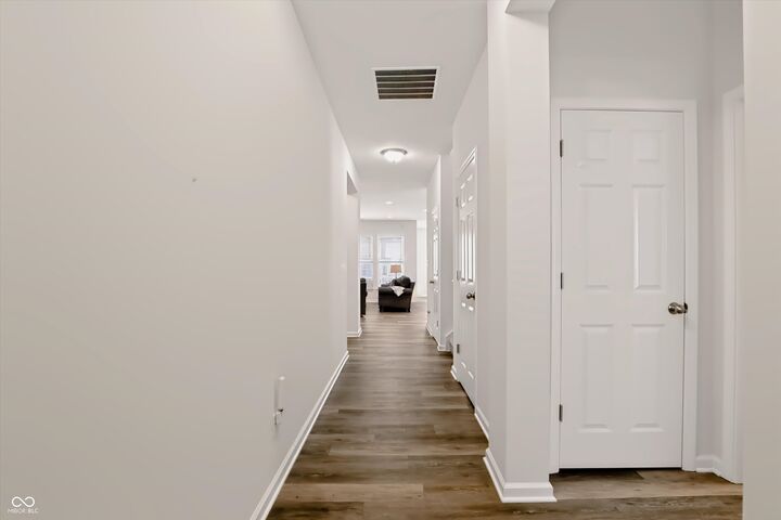 Property Photo:  6641 Red Barn Drive  IN 46075 