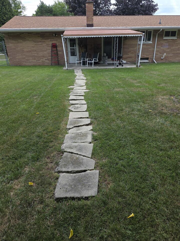 Property Photo:  2701 Needham Street  MI 48601 